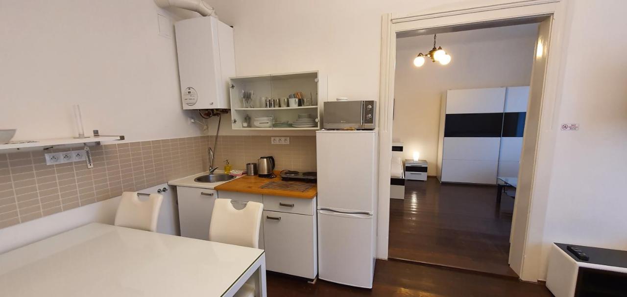 Tower Apartment Prag Eksteriør billede